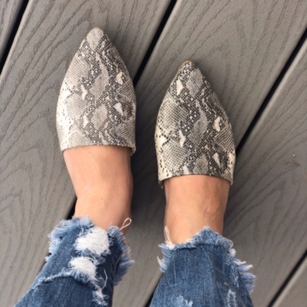 FINAL - SAVANNAH vegan leather Snake Print Mules - Picture 1 of 7